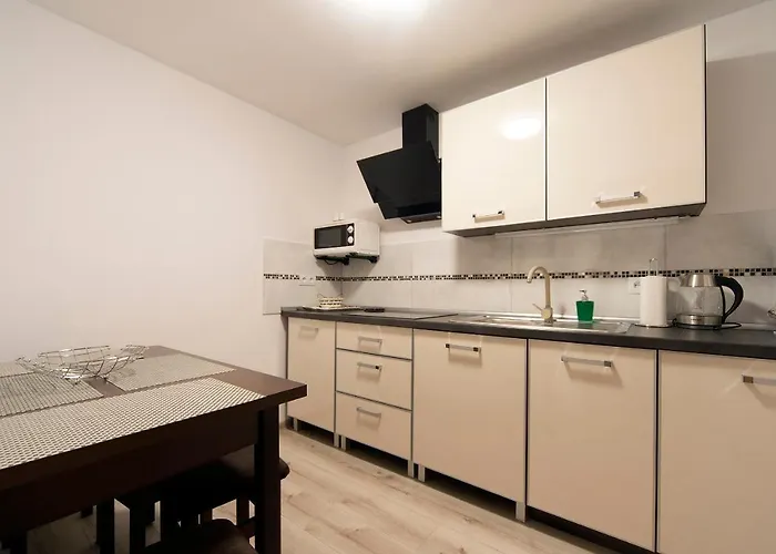 Apartamenty I Pokoje W Centrum Karpacza Ubytování v soukromí *